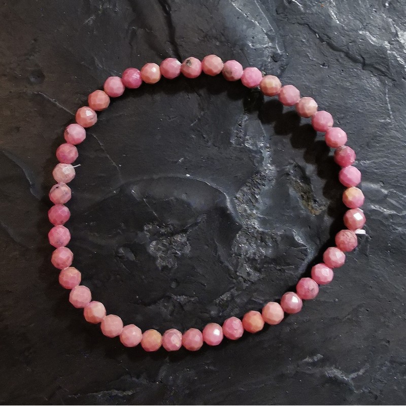 Rhodonite - bracelet perles facettées de Catalogue pierres et cristaux