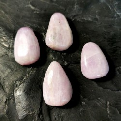 Pendentif de Kunzite monté...