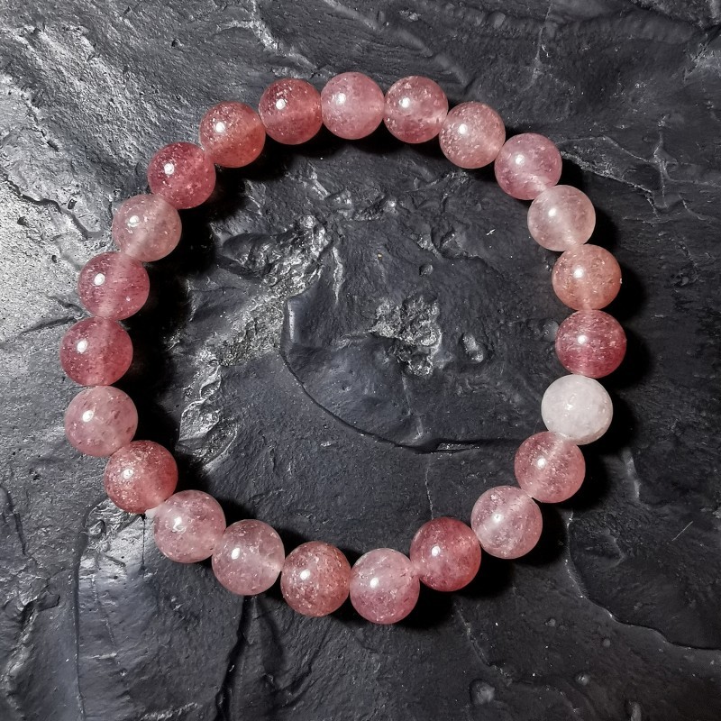 Quartz framboise - bracelet perles 8mm - 4e chakra + magenta de Catalogue pierres et cristaux