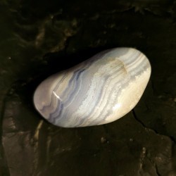 Calcédoine bleue - pièce unique 5 - 5e chakra de Catalogue pierres et cristaux