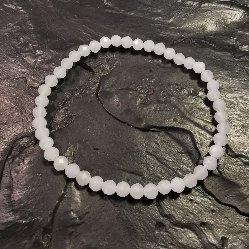 Jade blanc - Bracelet perles facettées - 6e chakra de Catalogue pierres et cristaux