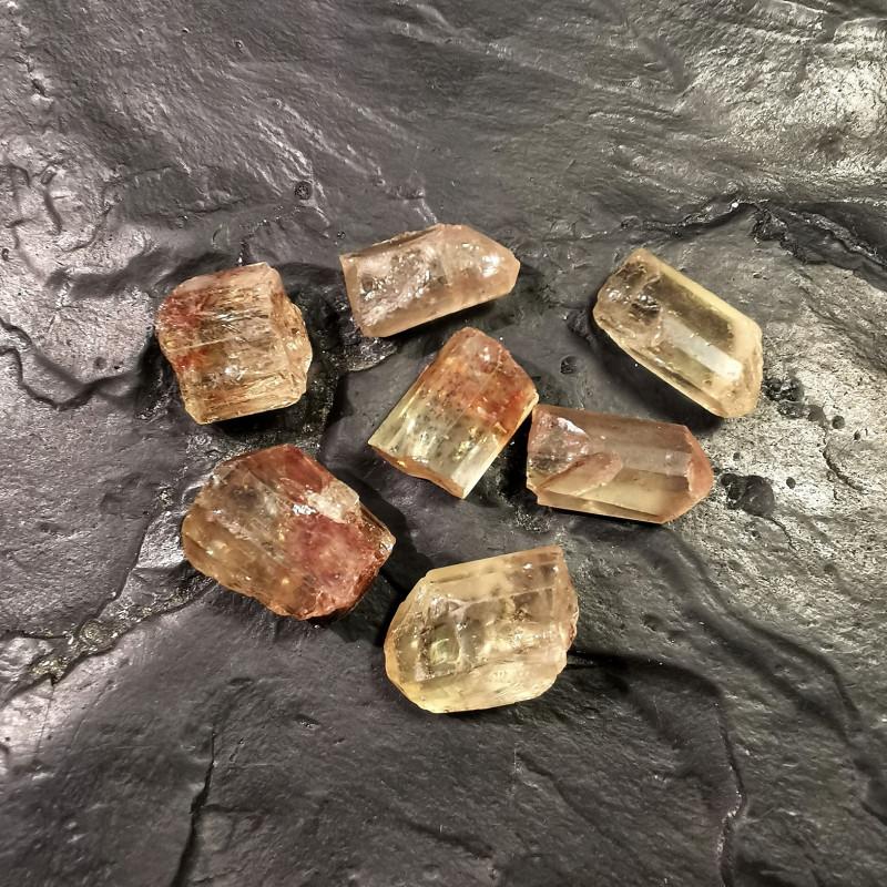 Fluorapatite jaune - pierre brute - 3è chakra de Accueil