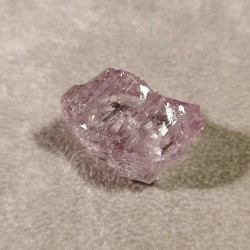 Kunzite - pièce unique 2 - 4ème chakra de Pierres du 4ème chakra