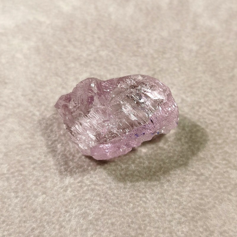Kunzite - pièce unique 2 - 4ème chakra de Pierres du 4ème chakra