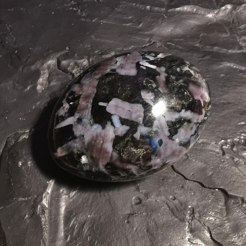 Gabbro indigo - pièce unique - multichakra