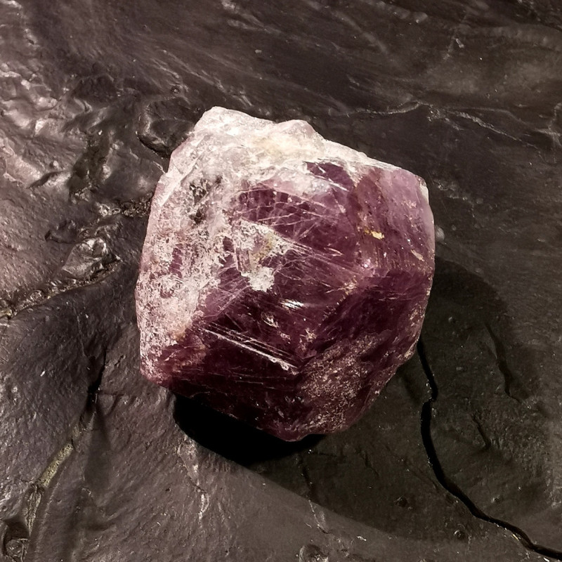 Scapolite violette - pièce unique 3 de Catalogue pierres et cristaux