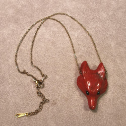 Jaspe rouge - Pendentif tête de loup - 1er chakra de Catalogue pierres et cristaux