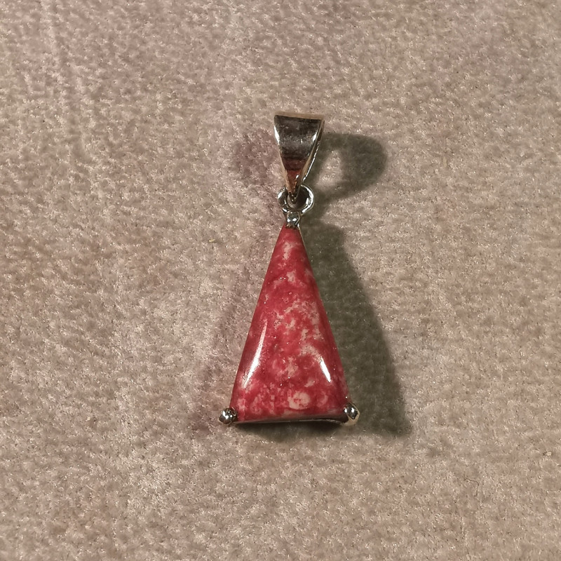 Thulite - pendentif monté en argent 3 de Catalogue pierres et cristaux