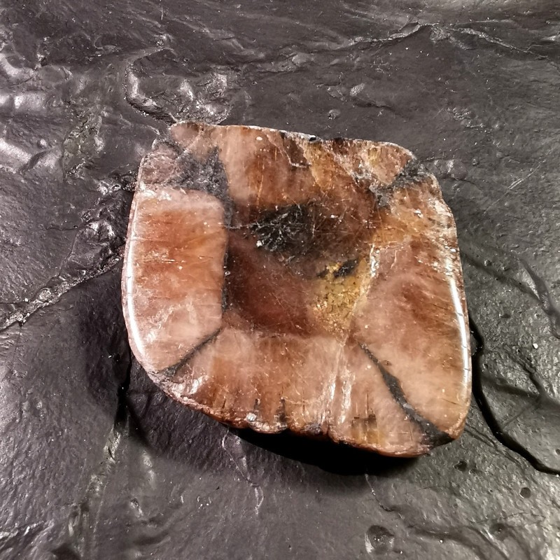 Chiastolite - pièce unique 1 - 1er chakra de Catalogue pierres et cristaux