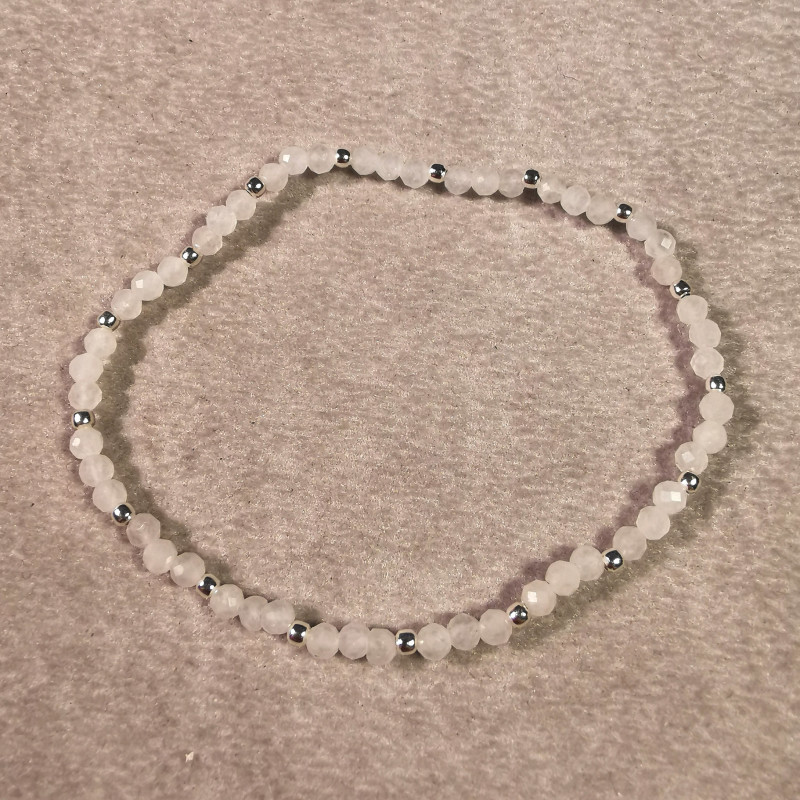 Jade blanc - Bracelet perles facettées 3mm et perles en argent- 6e chakra de Accueil
