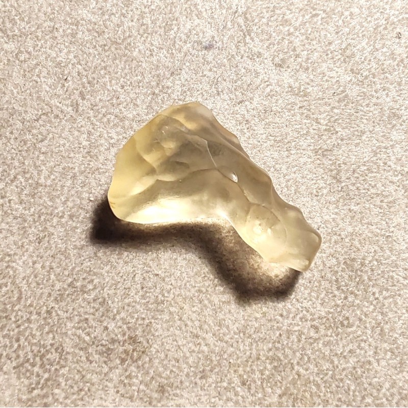 Verre libyque - pièce unique 5 de Pierres du 3ème chakra