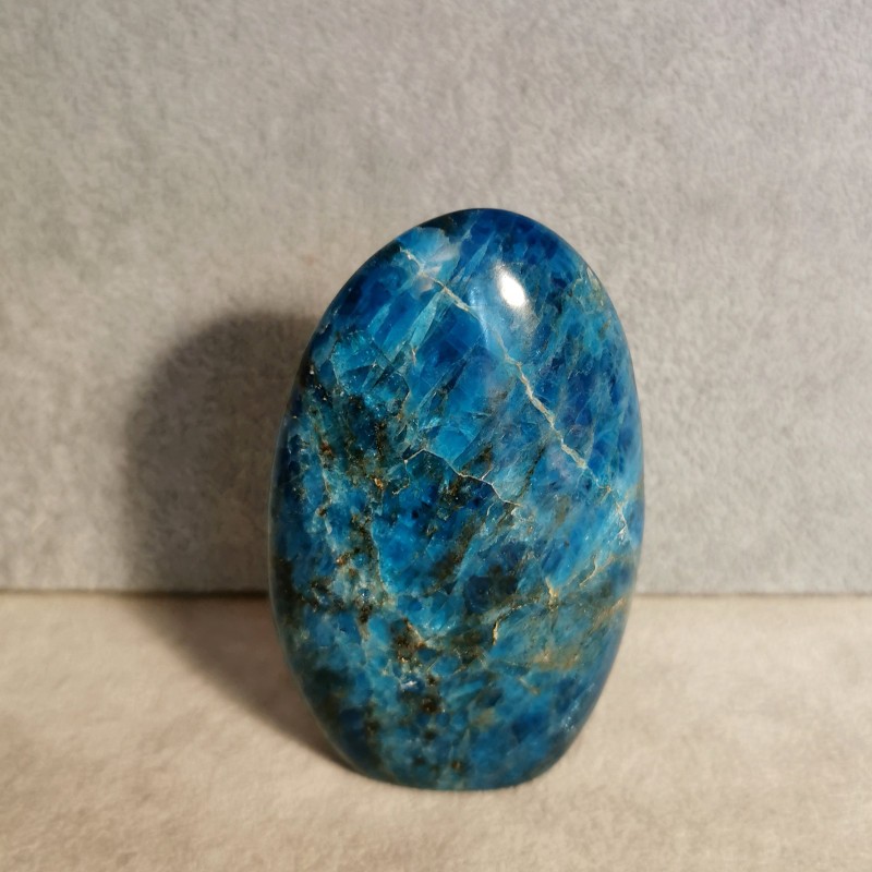 Apatite bleue - pièce a poser 1 - 5e et 6e chakras de Catalogue pierres et cristaux