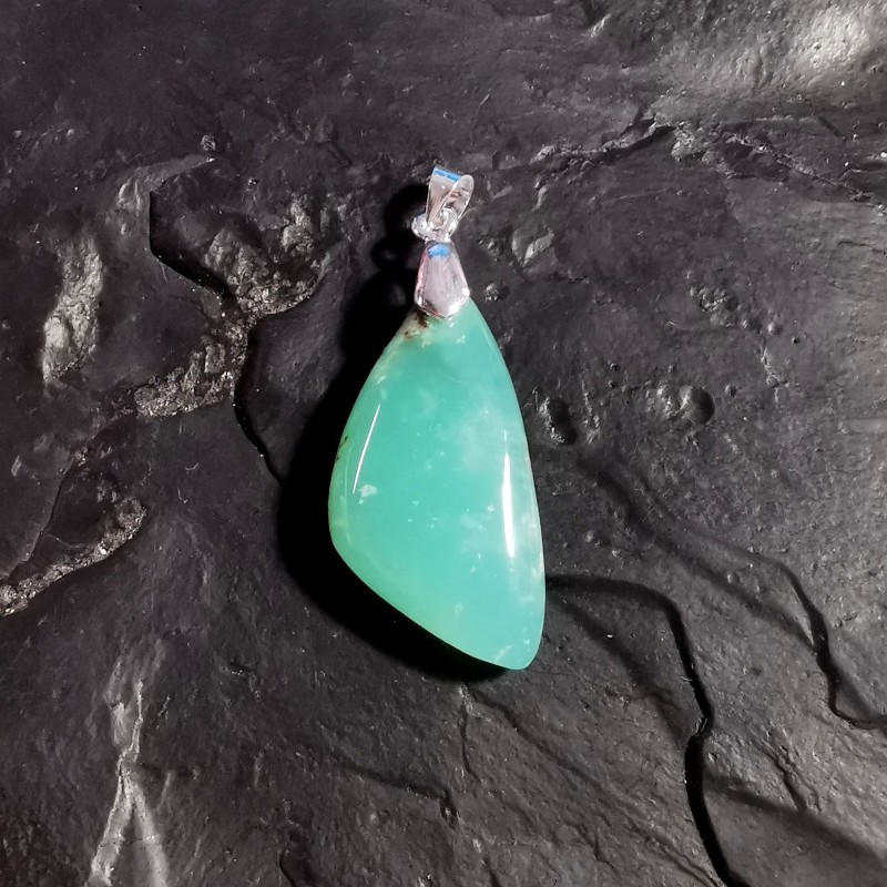 Chrysoprase - pendentif pièce unique 1 - chakra turquoise de Catalogue pierres et cristaux