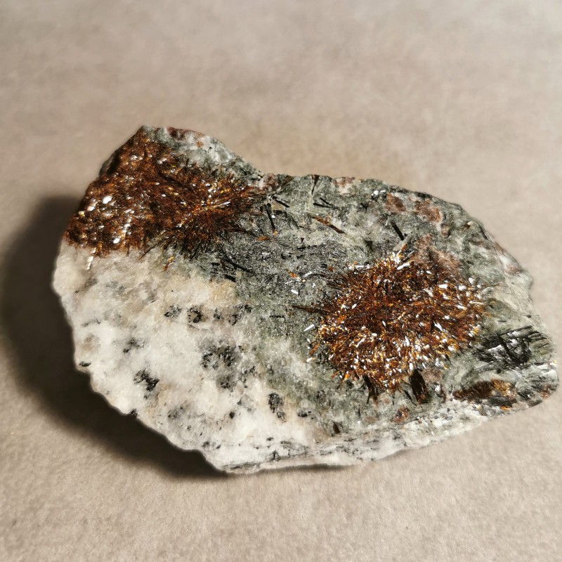 Astrophyllite - pièce unique 1 de Catalogue pierres et cristaux
