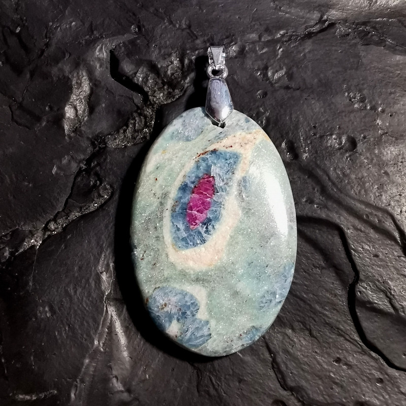 Rubis sur fuchsite - pendentif pièce unique 3 - 4è chakra de Catalogue pierres et cristaux