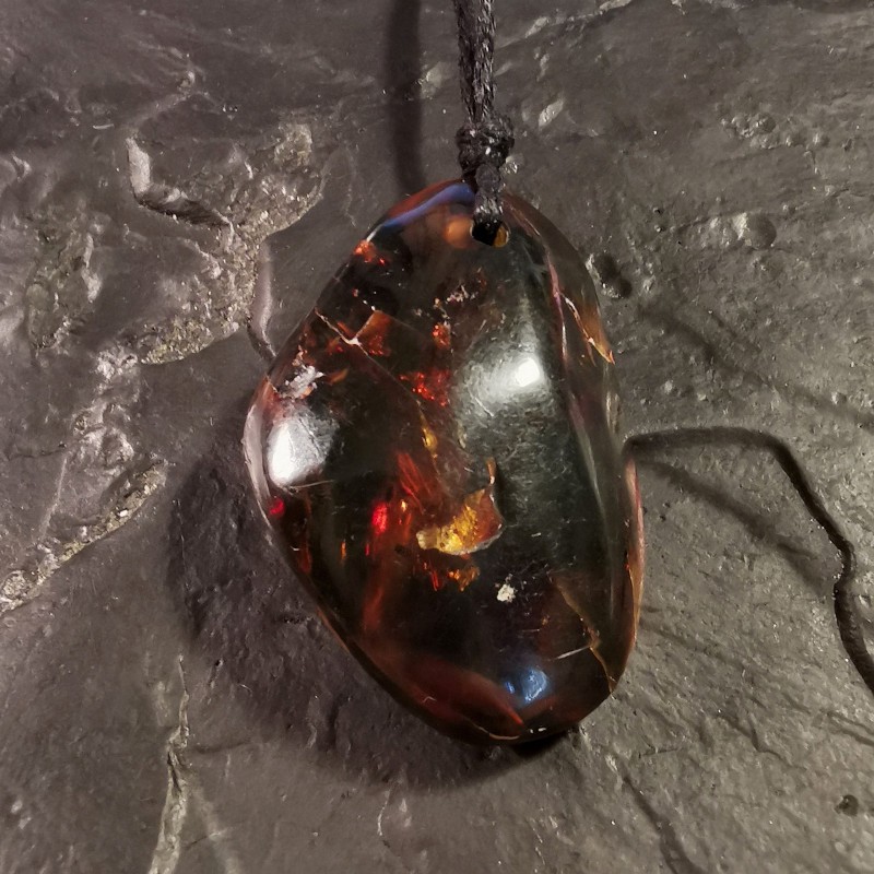 Ambre - pendentif pièce unique 7 de Catalogue pierres et cristaux
