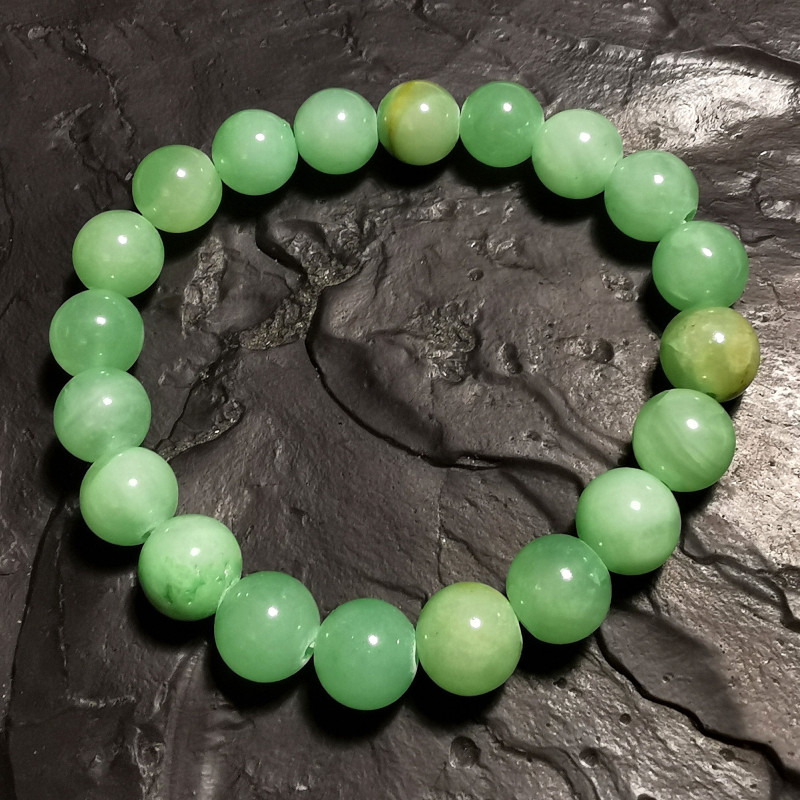 Calcite verte - bracelet perles 10mm - chakra pistache de Catalogue pierres et cristaux