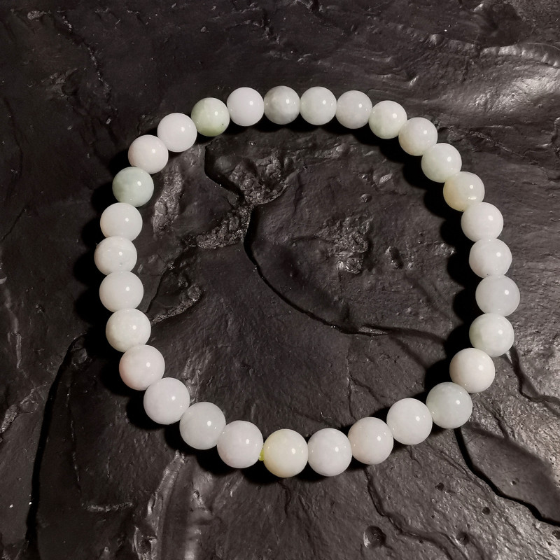 Jadeite de Birmanie - bracelet perles 6mm - 4ème chakra de Catalogue pierres et cristaux