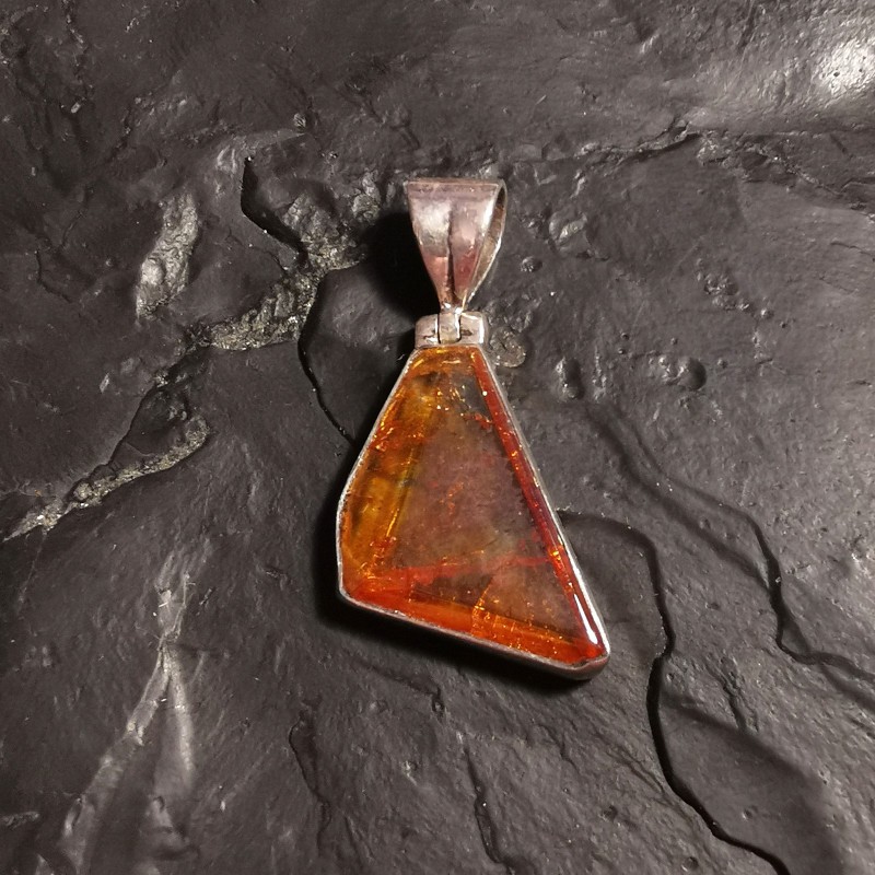 Sphalérite - pendentif monté en argent 1 - 2eme chakra de Catalogue pierres et cristaux