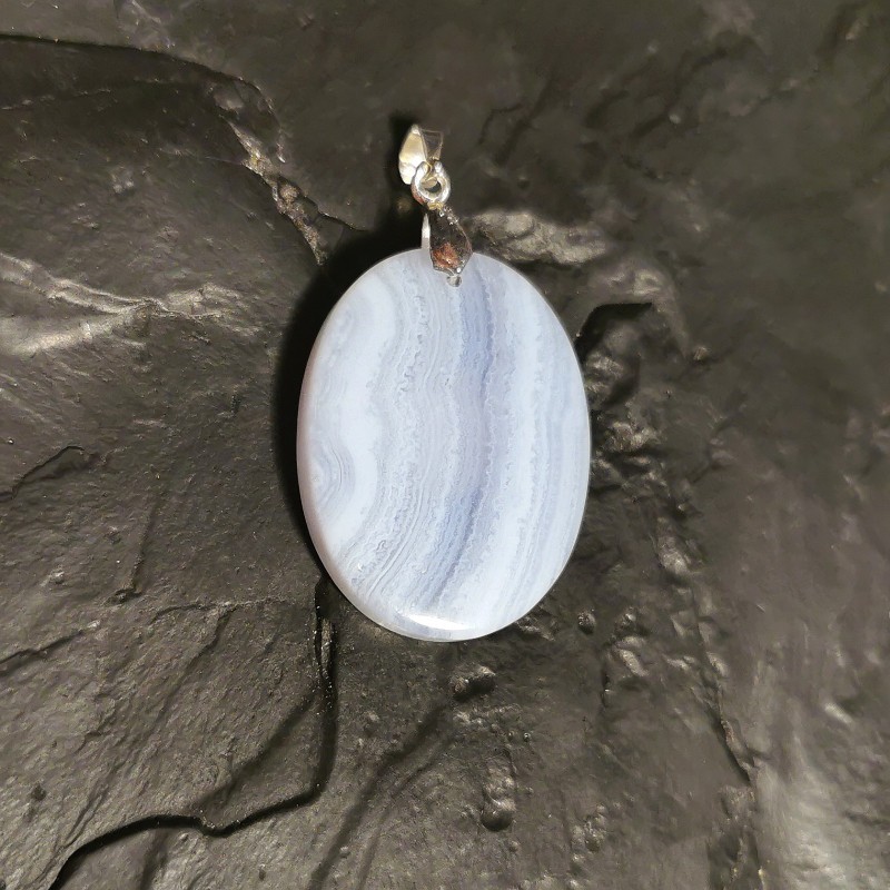 Calcédoine bleue - pendentif pièce unique 5 - 5e chakra de Catalogue pierres et cristaux