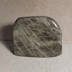 Labradorite - piéce à poser polie 3 de Catalogue pierres et cristaux