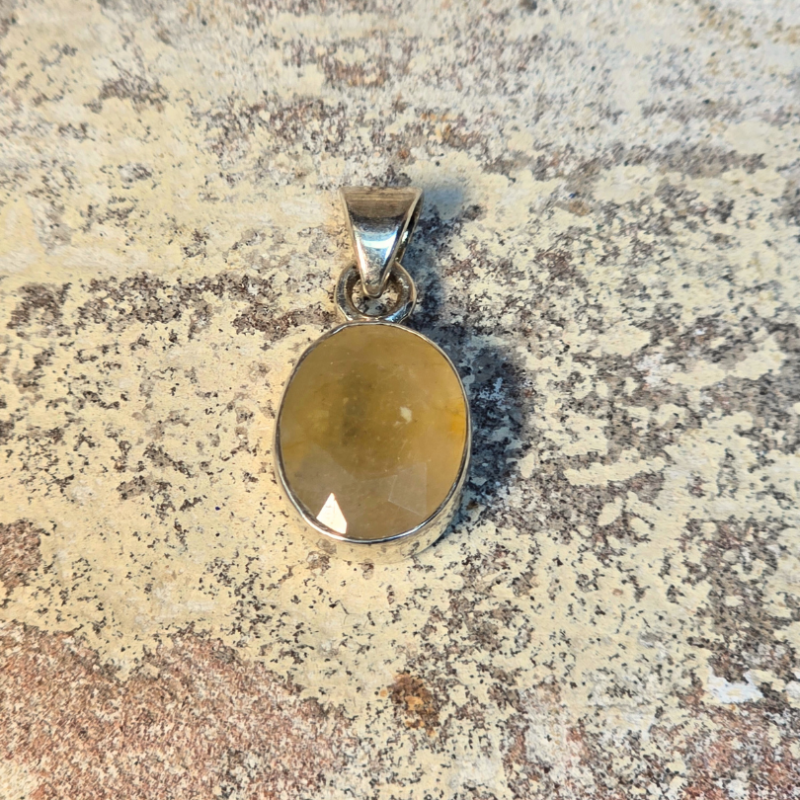 Saphir Jaune - pendentif serti en argent - 4 de Catalogue pierres et cristaux
