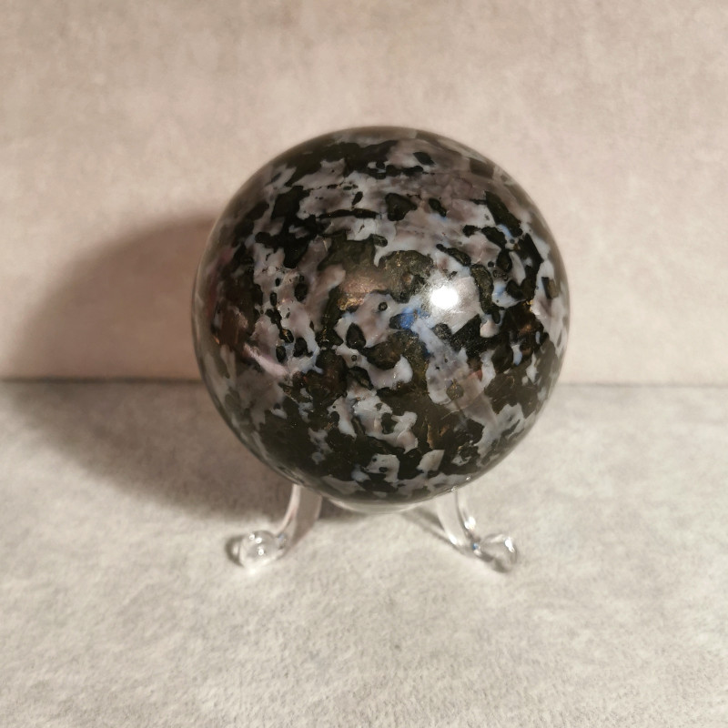 Gabbro indigo - sphère 7cm - multichakra de Catalogue pierres et cristaux