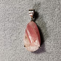 tourmaline rose - pendentif monté en argent - 4e chakra