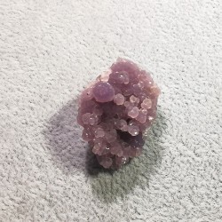 Calcédoine botryoïde violette - pièce unique 1 - 7ème chakra de Catalogue pierres et cristaux