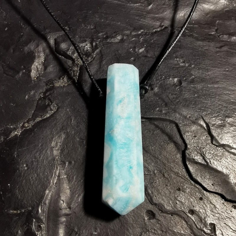 Aragonite bleue - pendentif pièce unique 3 - 5e chakra de Catalogue pierres et cristaux