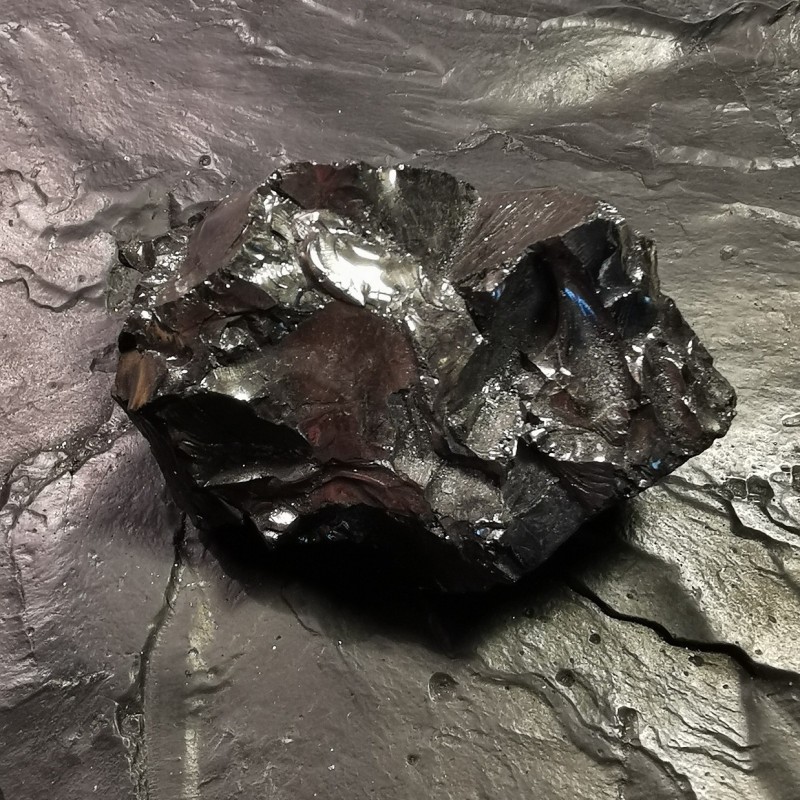 Pièce de shungite naturelle qualité argent 35gr