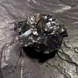 Pièce de shungite naturelle qualité argent 35gr