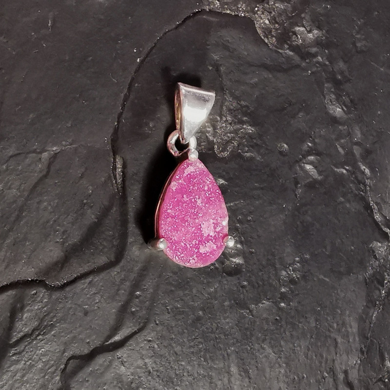 Cobaltocalcite- pendentif monté en argent 1 - chakra magenta de Catalogue pierres et cristaux