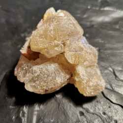 Cerusite - pièce unique 1 - chakra bordeaux de Catalogue pierres et cristaux