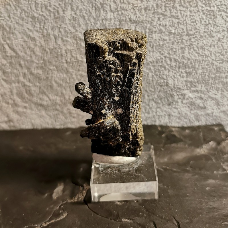 Epidote - pièce unique 5 - chakra pistache de Catalogue pierres et cristaux
