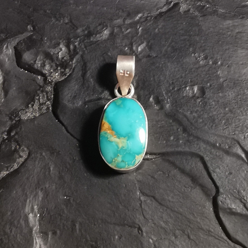 Turquoise - pendentif monté en argent 2 - chakra turquoise de Pierres & Cristaux - Pièces uniques