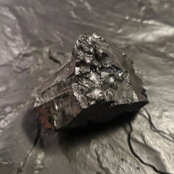 Pièce de shungite naturelle qualité argent 22gr