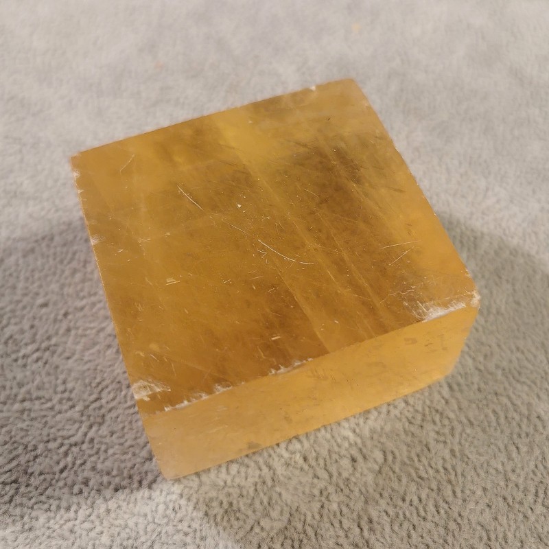 Calcite miel - pièce unique 1 - 3ème chakra de Catalogue pierres et cristaux
