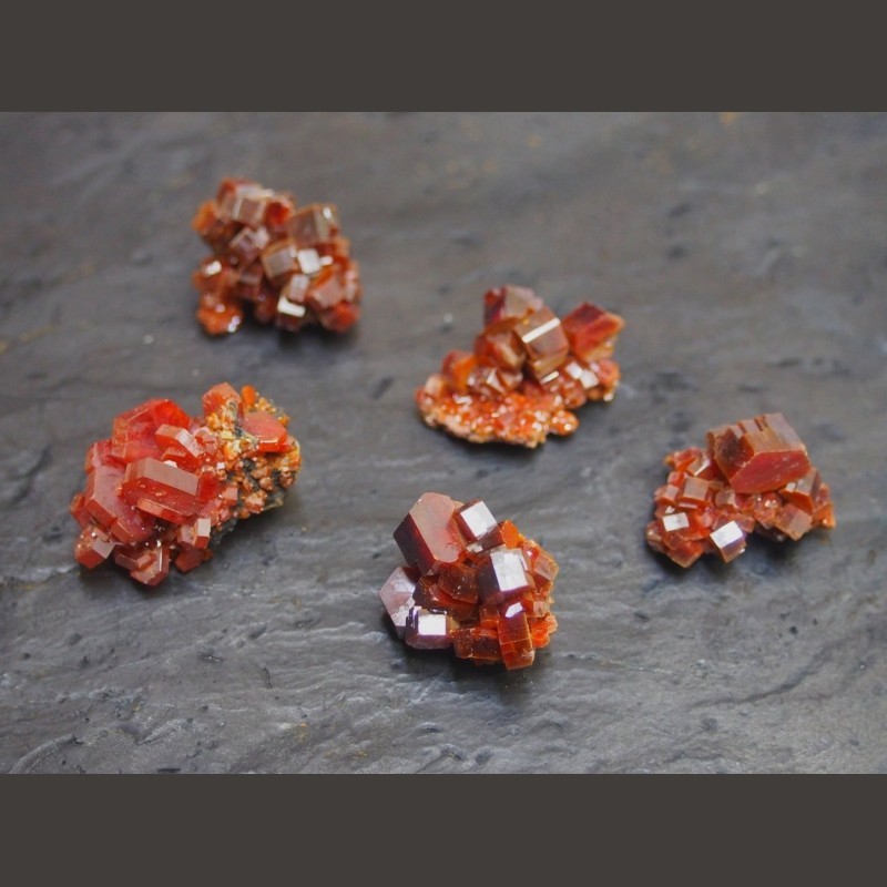 Specimen de vanadinite - 2e chakra de Catalogue pierres et cristaux
