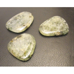 Prehnite - pierre plate - chakra pistache de Catalogue pierres et cristaux