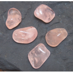 Quartz rose - pierre roulée - 4ème chakra de Pierres du 4ème chakra