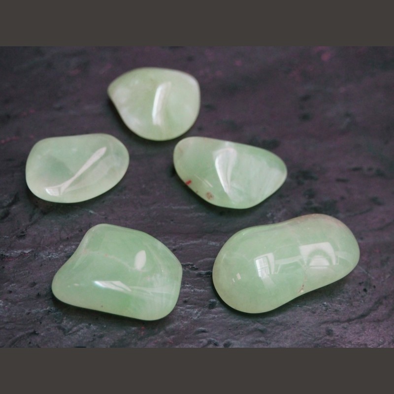 Prehnite \\"Aqua\\" - pierre roulée - chakra turquoise de Catalogue pierres et cristaux