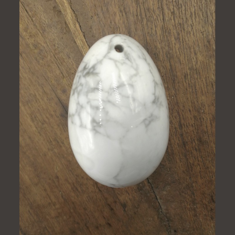 Œuf de howlite M percé - 2ème chakra de Pierres du 2ème chakra