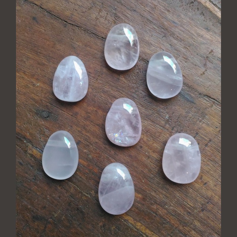 Quartz rose - pendentif de Pierres du 4ème chakra