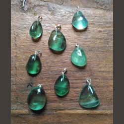 Fluorite verte - pendentif - 6ème chakra de Catalogue pierres et cristaux