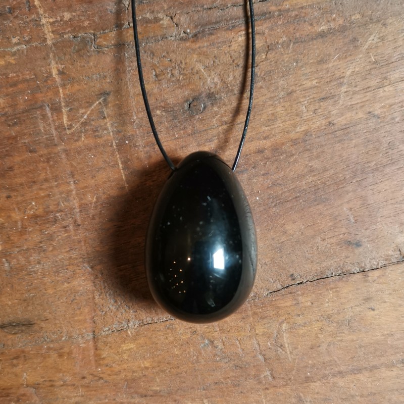 Obsidienne noire - Œuf de yoni M percé - chakra bordeaux de Pierres du chakra bordeaux