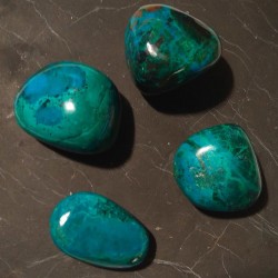 Chrysocolle - pierre roulée - chakra turquoise de Catalogue pierres et cristaux