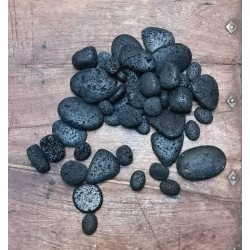Lave - pierre roulée - chakra bordeaux de Catalogue pierres et cristaux