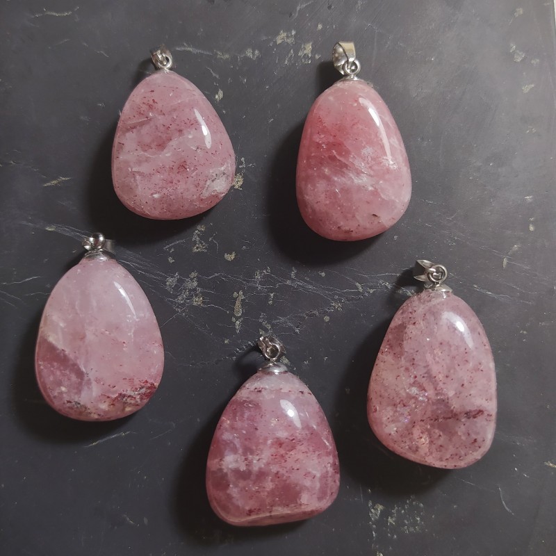 Quartz framboise - pendentif belière - 4e chakra + magenta de Catalogue pierres et cristaux